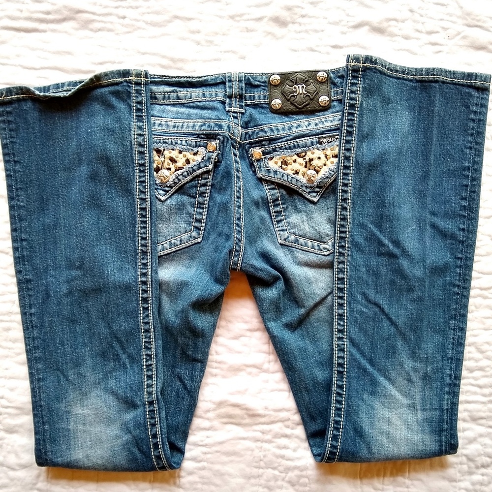Miss Me Bootcut Jeans Size 27.